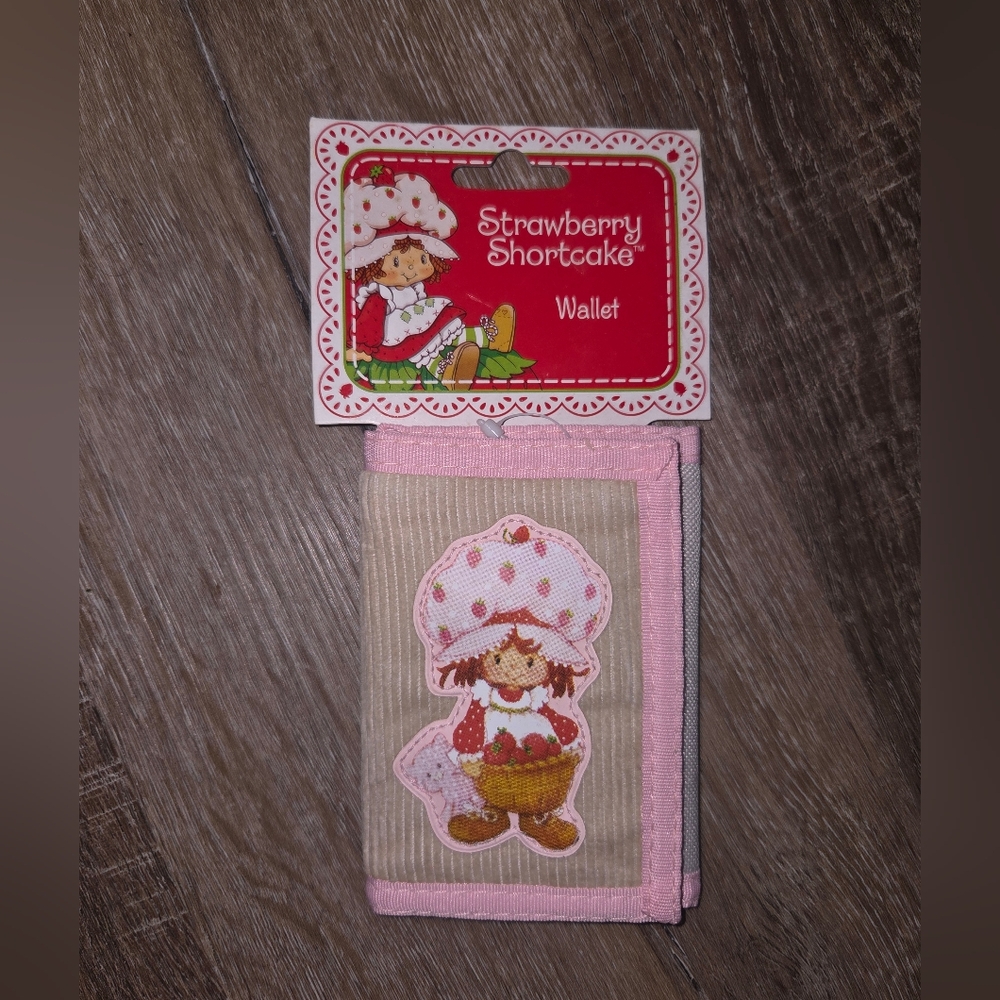 Vintage/Y2k STrawberry Shortcake Wallet